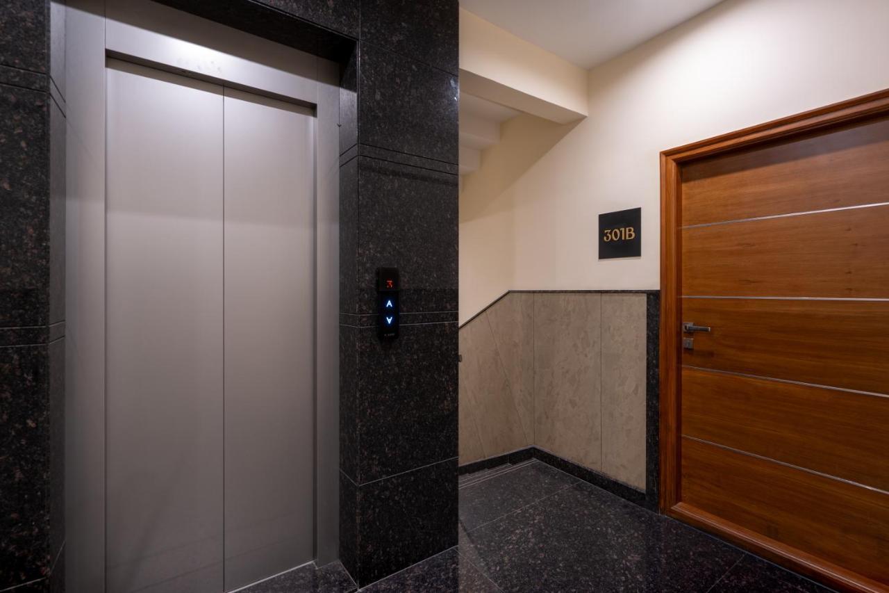 The Silver Chimes Suites Bangalore Bagian luar foto