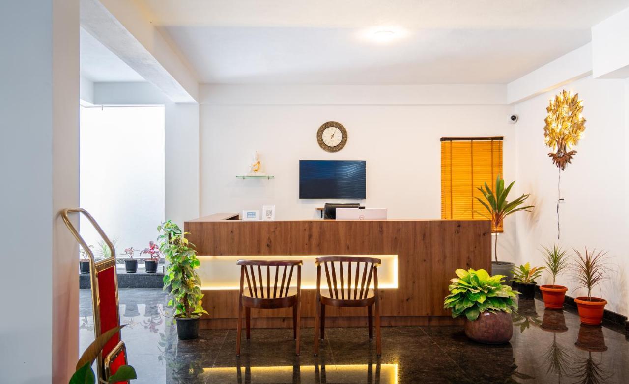 The Silver Chimes Suites Bangalore Bagian luar foto