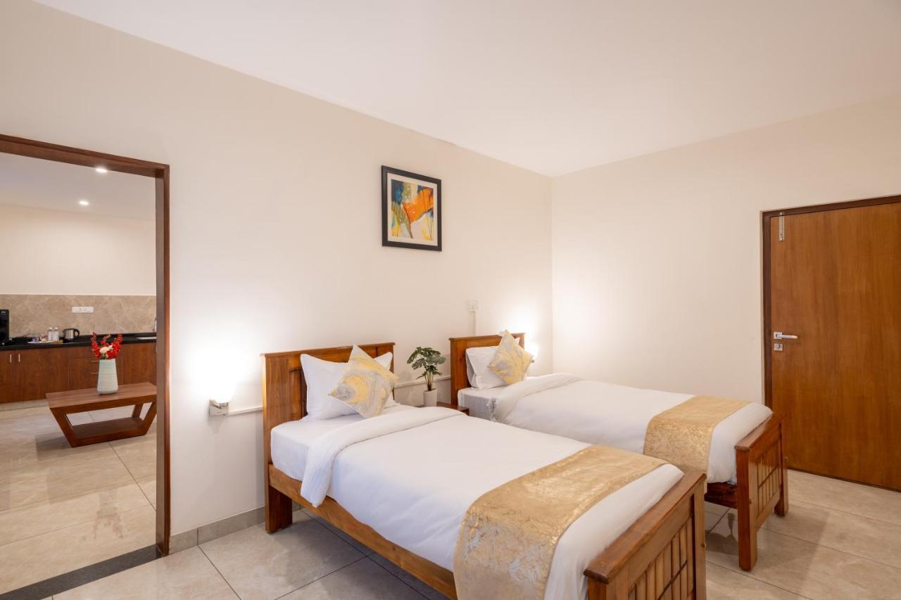 The Silver Chimes Suites Bangalore Bagian luar foto